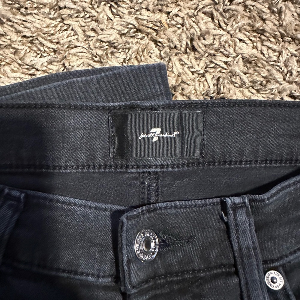 7 For All Mankind Women's Black Flare Jeans size 30 - Picture 4 of 6